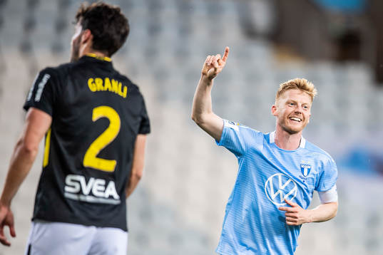 Malmö FFs Anders Christiansen jublar efter 4-1