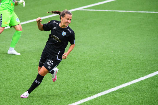 Göteborgs Julia Zigiotti Olme jublar