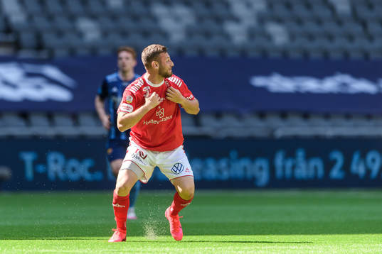 Kalmars Fidan Aliti reagerar på ett domslut