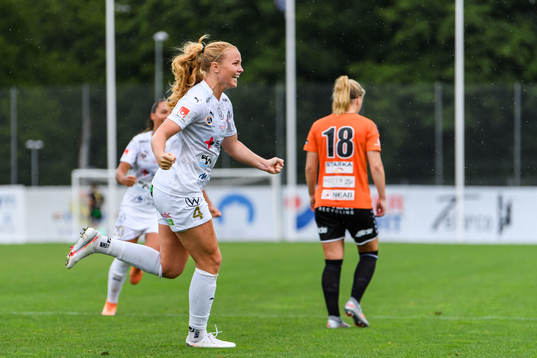 Rosengårds Glodis Perla Viggosdottir jublar