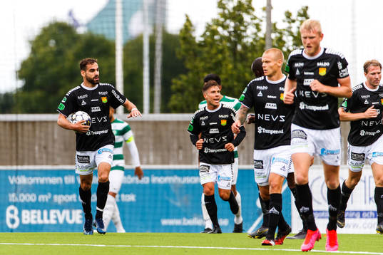 GAIS Mervan Celik jublar efter 2-1