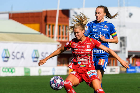 Piteås Nina Jakobsson och Örebros Frida Abrahamsson