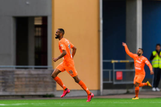 AFC Eskilstunas Ferid Ali jublar