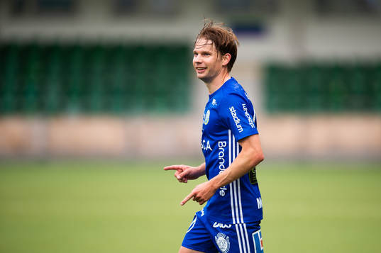 Sundsvalls Johan Blomberg jublar efter 2-1