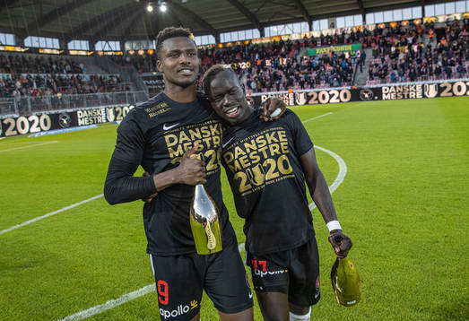  [DK=20200709: Sory Kaba (9), FC Midtjylland og Awer Mabil (11), FC Midtjylland]