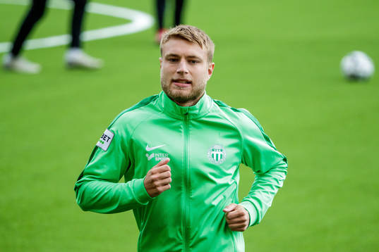 Västerås Michael Jahn innan fotbollsmatchen i Superettan