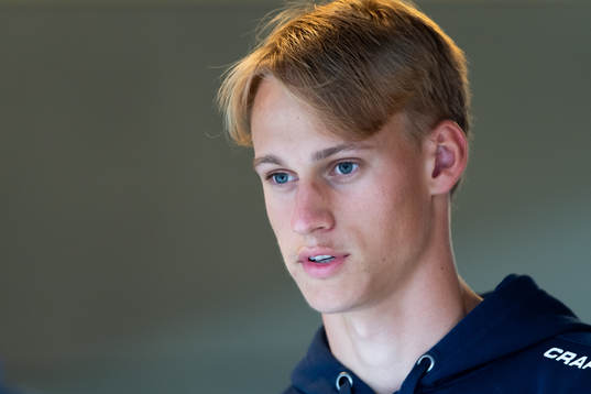 IFK Göteborgs Oscar Vilhelmsson blir intervjuad