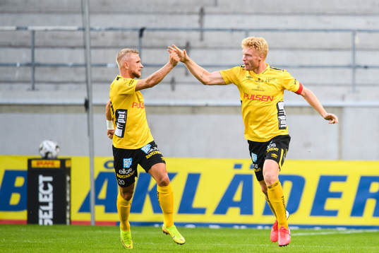Elfsborgs Sivert Heltne Nilsen jublar efter 1-1