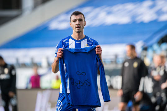 IFK Göteborgs Giorgi Kharaishvili jublar efter sitt 1-0 mål