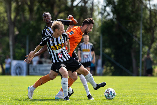 Torns Dardan Mustafa mot Landskronas Herve Prudence