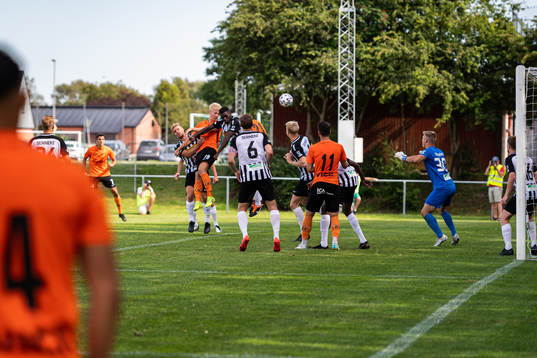 Nickduell mellan Torns Victor Larsson och Landskronas