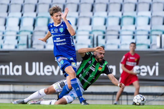 Umeås Mikael Wikström och GAIS Mervan Celik