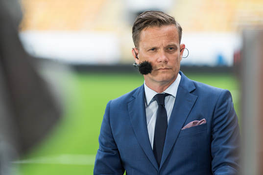 Dplays Jon Persson i studion