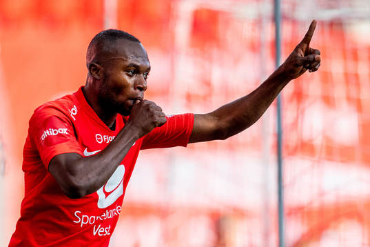 Gilbert Koomson of Brann celebrates