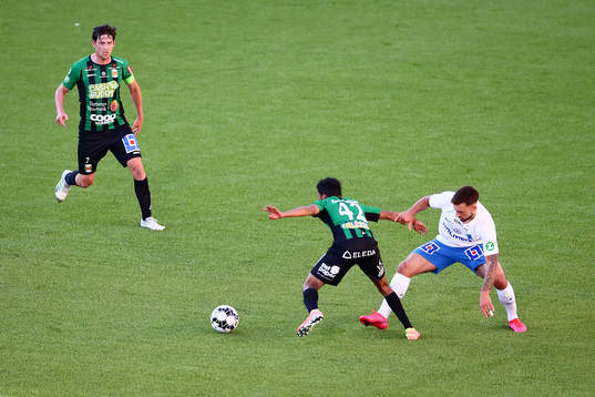 IFK Norrköpings Sead Haksabanovic mot Varbergs Keanin Ayer