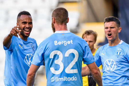 Malmö FFs Isaac Kiese Thelin, Marcus Antonsson och Jo Inge