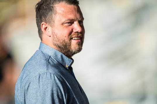 Elfsborgs manager Jimmy Thelin jublar