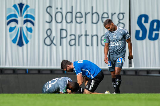 Brages Kristian Andersen får läkarvård