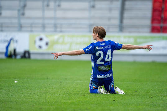 Sundsvalls Johan Blomberg jublar