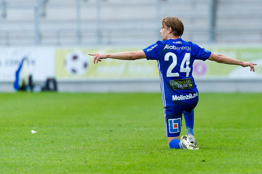 Sundsvalls Johan Blomberg jublar