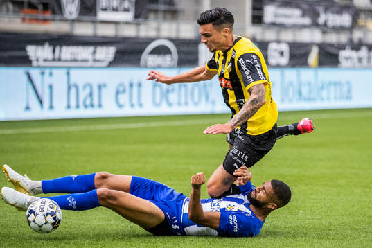 IFK Göteborgs Kristopher Da Graca och Häckens Ahmed Yasin