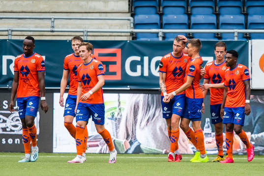Holmbert Aron Briem Fridjonsson of Aalesund celebrates after scoring the 3-2 goal