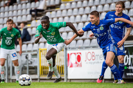 Jönköpings Pa Konate och Sundsvalls Johan Andersson