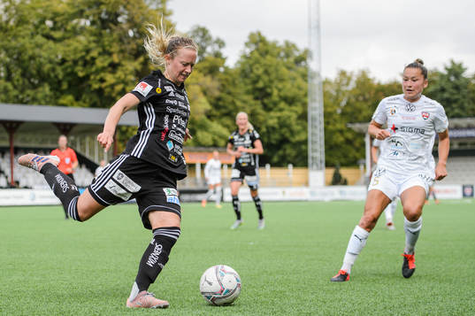 Piteås Lena Blomkvist och Rosengårds Alexandra Lowe Riley