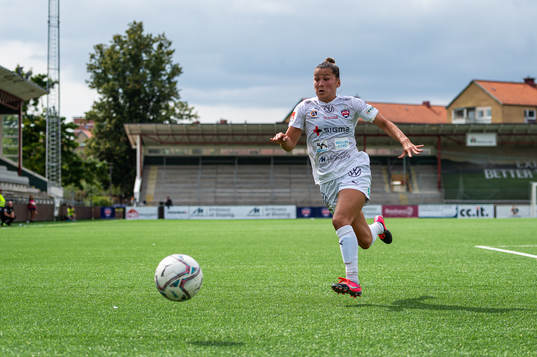 Rosengårds Alexandra Lowe Riley