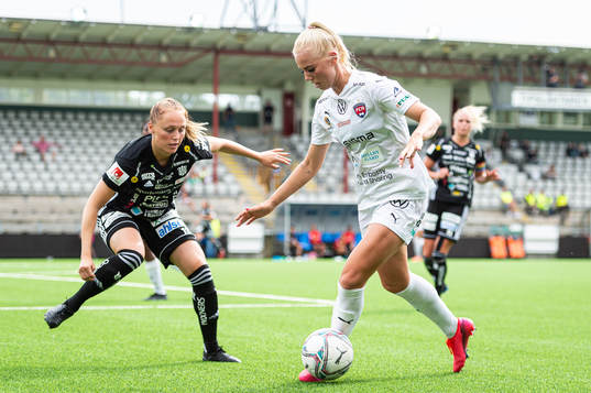 Piteås Olivia Wänglund mot Rosengårds Sofie Svava