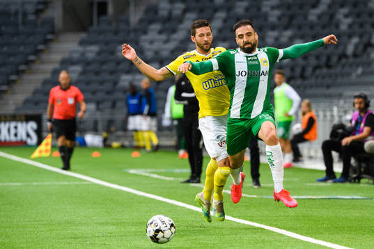 Falkenbergs Tibor Brink Joza och Hammarbys Abdul Khalili