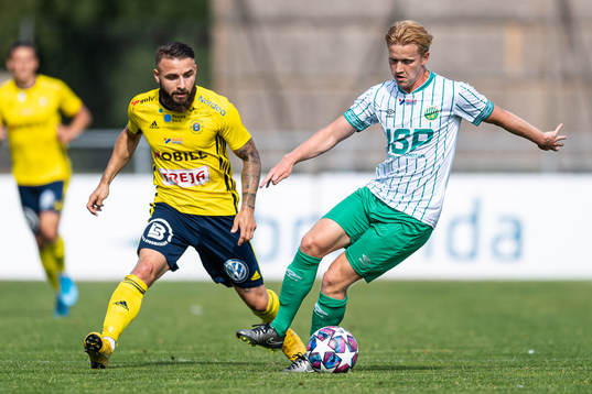 Ängelholms Filip Pivkovski mot Västra Frölundas Otto Peterson