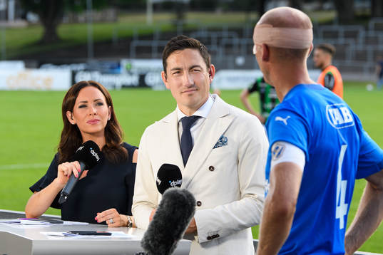 s programledare Camilla Enström och Stefan Ishizaki