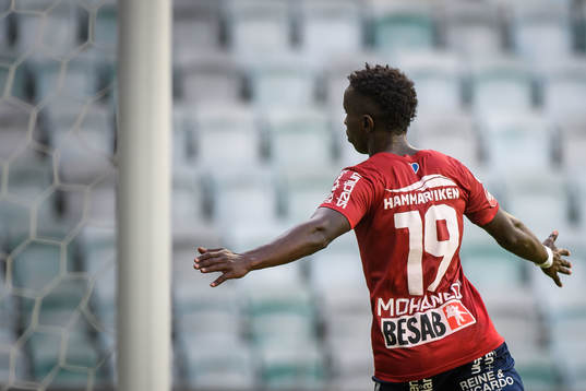 Örgrytes Mohamed Said Adan jublar