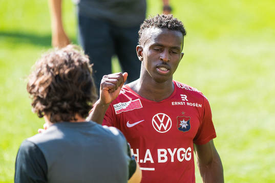 Örgrytes Mohamed Said Adan jublar