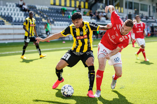 Häckens Ahmed Yasin och Kalmars Fidan Aliti