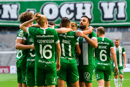 Hammarbys Abdul Khalili  jublar med Imad Khalili efter 0-2