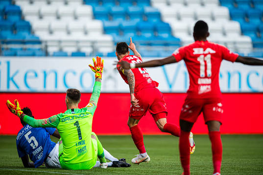 Daniel Alexander Pedersen of Brann celebrates after scoring the 0-1 goal
