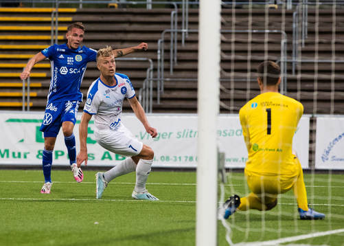 Sundsvalls Albin Palmlöf med ett skott förbi Akropolis