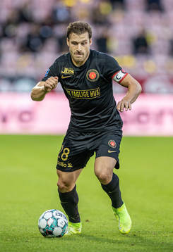  [DK=20200726: Erik Sviatchenko (28), FC Midtjylland]