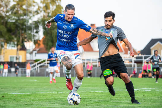 Västerås Carlos Gaete Moggia och Trelleborgs Fatawu Safiu