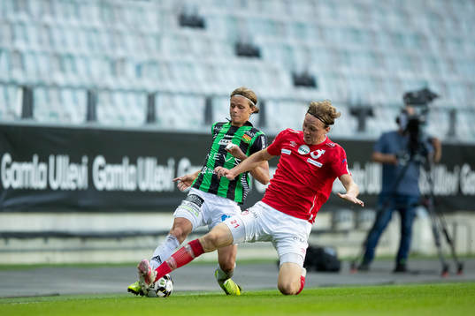 GAIS Fredrik Martinsson och Degerfors Adam Carlén