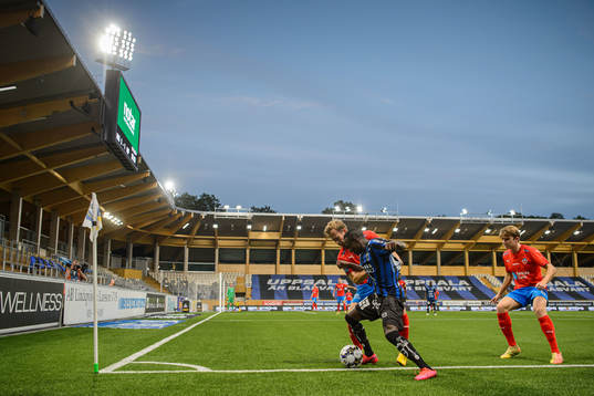 Helsingborgs Anders Randrup och Sirius Nahom Girmai Netabay