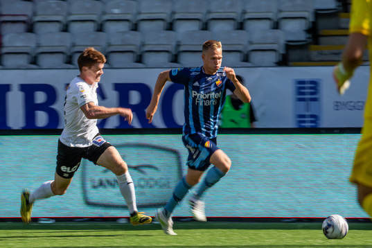 Örebros Albin Granlund och Djurgårdens Jonathan