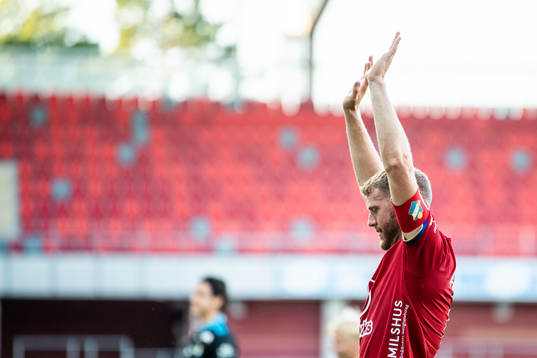 Östers Stefan Karlsson jublar