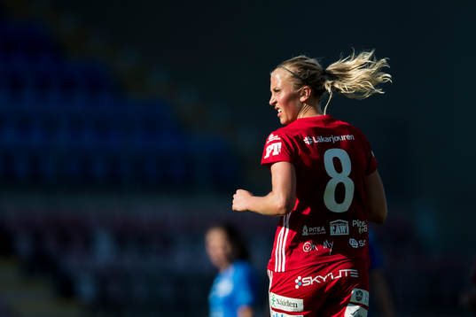 Piteås Julia Karlenäs