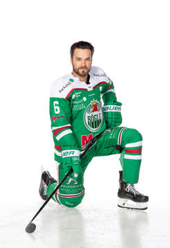 Rögles Craig Schira