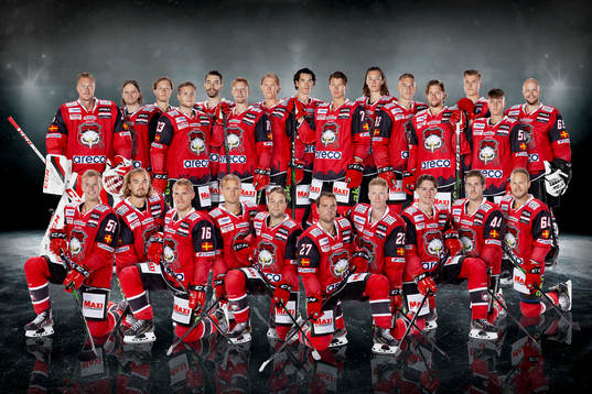 Malmös lagbild bakre raden fr.v. Lars Volden, Nicolai