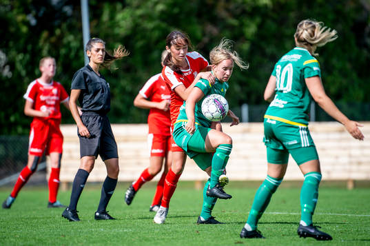 Dösjöbros Emma Törnqvist mot Åhus Ida Sandin