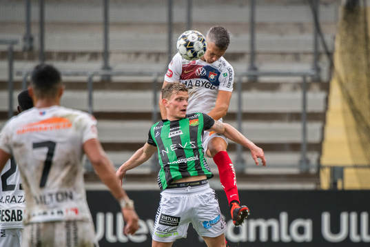 GAIS Meinhard Egilsson Olsen och Örgrytes Arvid Brorsson